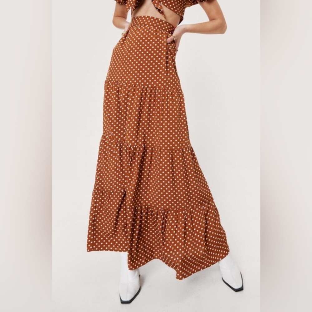 Nasty Gal Tiered Brown with White Polka Dots Fall Maxi Skirt EUC Size - 4